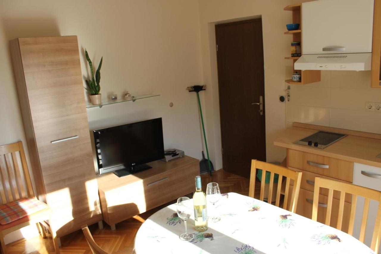 Omis Apartmani Mouse Dış mekan fotoğraf